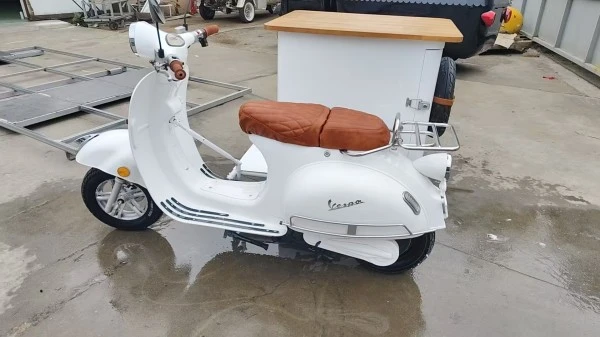 Piaggio Ape Gelato Ice Cream Cart